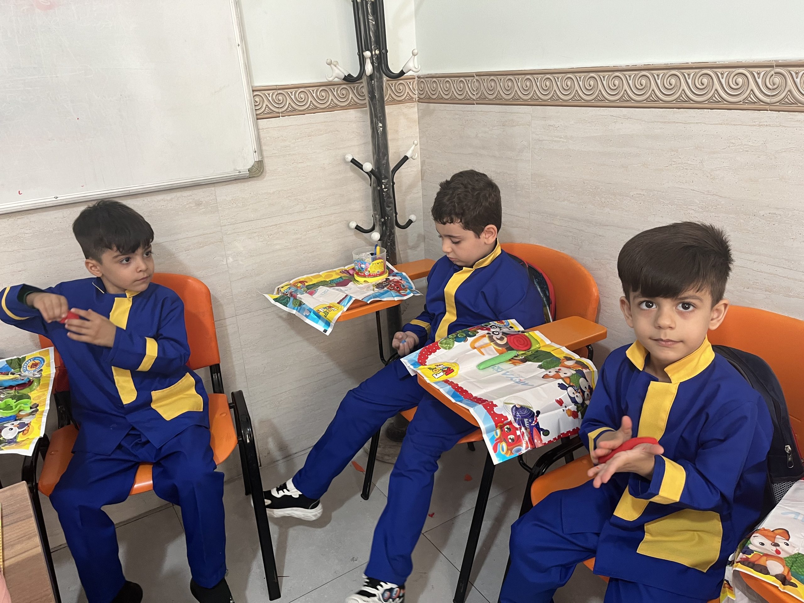 عکس ۳